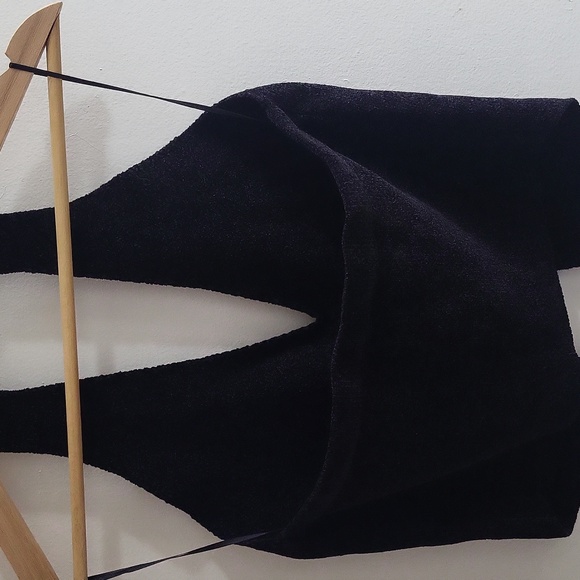 Knitted corsage halter - Picture 4 of 4